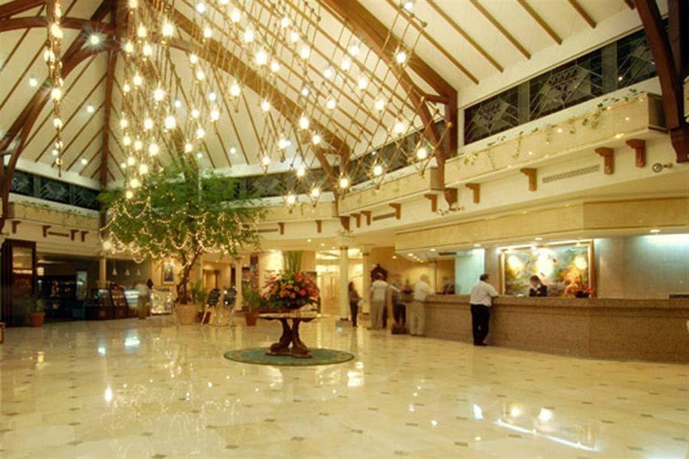 Horison Ultima Bandung Hotel ภายนอก รูปภาพ