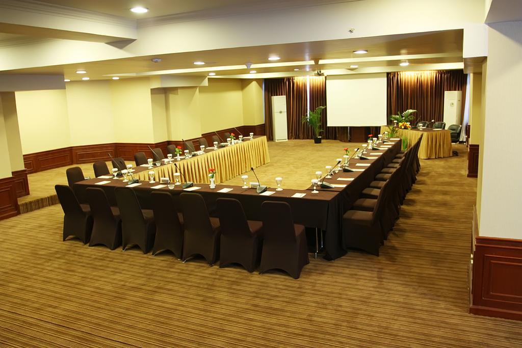 Horison Ultima Bandung Hotel ภายนอก รูปภาพ