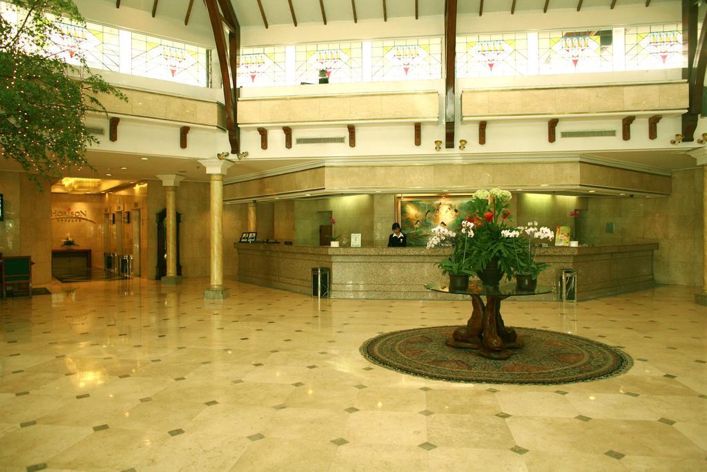 Horison Ultima Bandung Hotel ภายนอก รูปภาพ