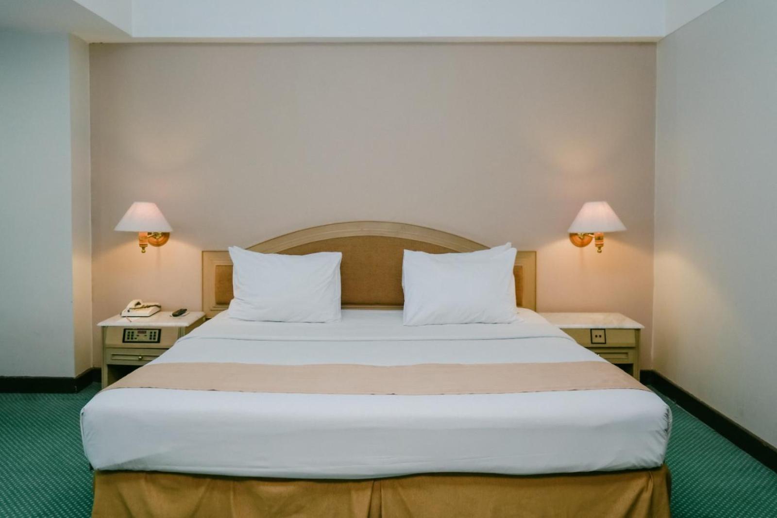 Horison Ultima Bandung Hotel ภายนอก รูปภาพ