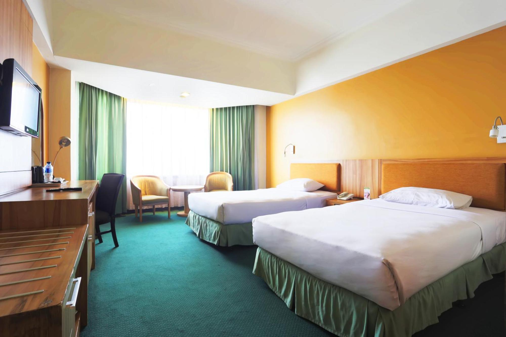 Horison Ultima Bandung Hotel ภายนอก รูปภาพ