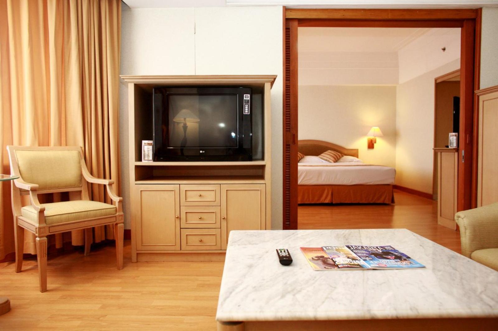 Horison Ultima Bandung Hotel ภายนอก รูปภาพ