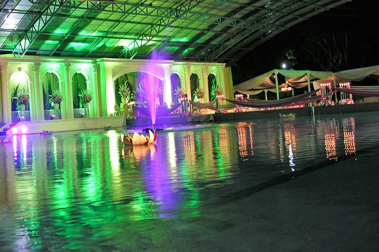 Horison Ultima Bandung Hotel ภายนอก รูปภาพ